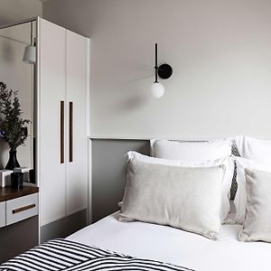 Habitación Clásica con Cama King